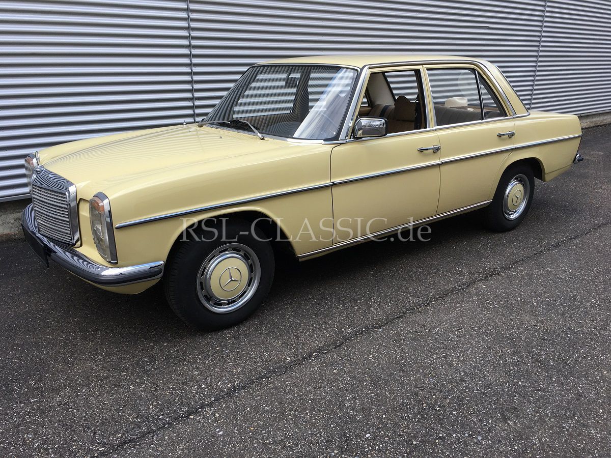 Mercedes Benz 230/4