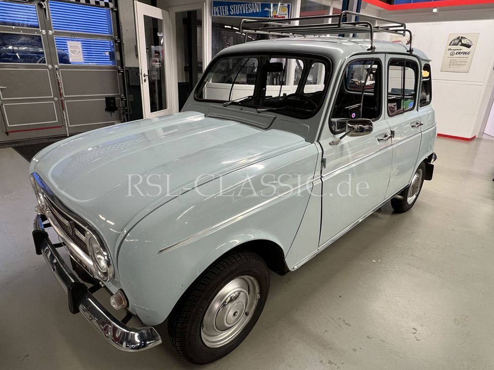 Renault R4 mit Alubrille